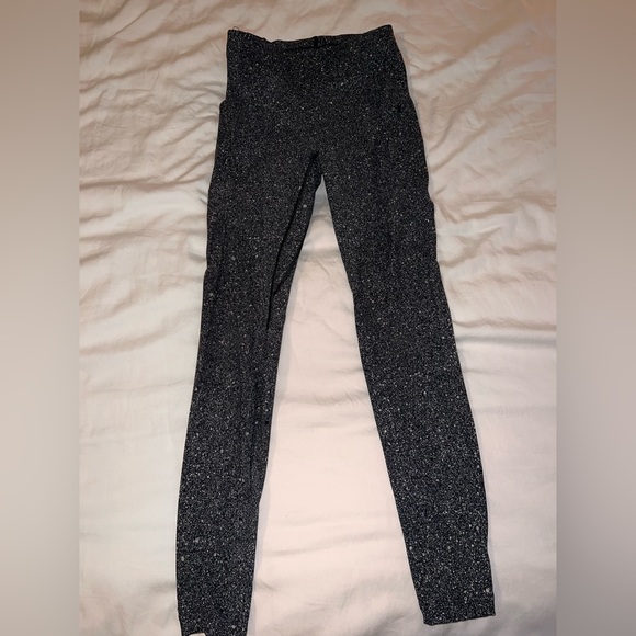 Lululemon Leggings - Picture 1 of 2